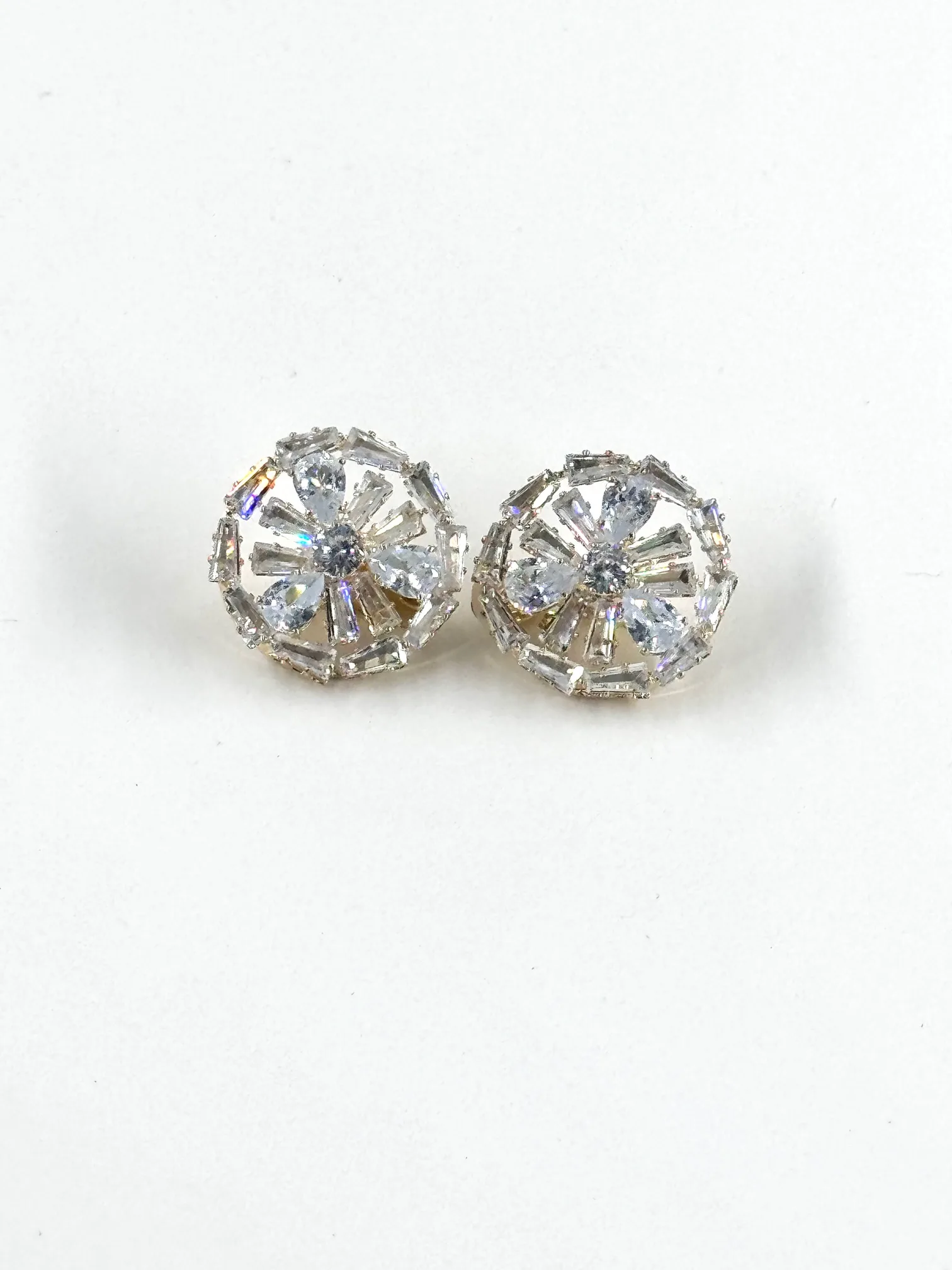 ANGIE ΑΣΗΜΙ ΣΚΟΥΛΑΡΙΚΙΑ