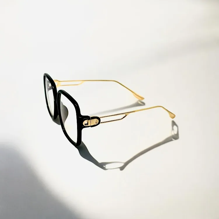 SANDRA ΜΑΥΡΑ BLUE LIGHT