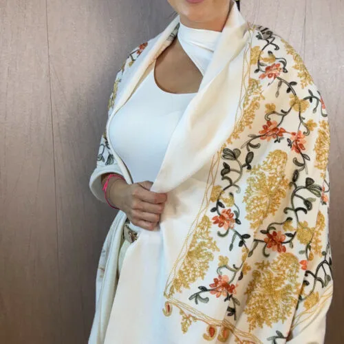 IOLI ΕΣΑΡΠΑ ΛΕΥΚΗ ΜΕ ΚΕΝΤΗΜΑ