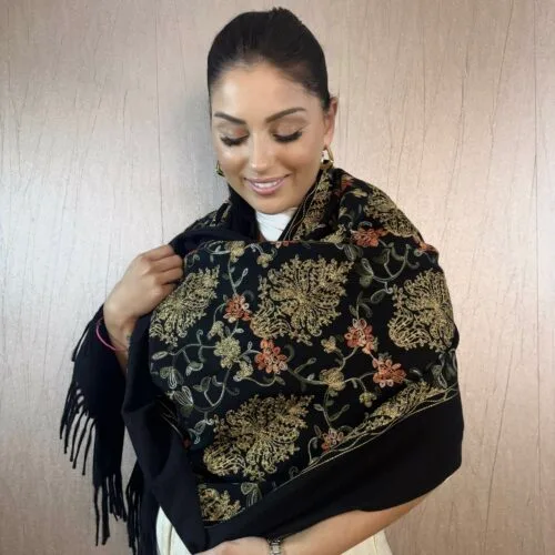 IOLI ΕΣΑΡΠΑ ΜΑΥΡΗ ΜΕ ΚΕΝΤΗΜΑ