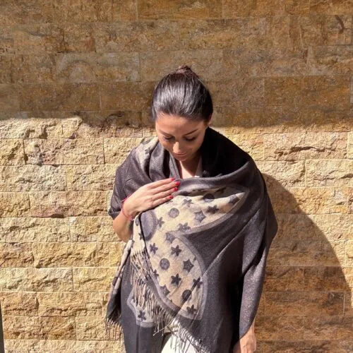 ISABELLE ΕΣΑΡΠΑ ΚΑΦΕ