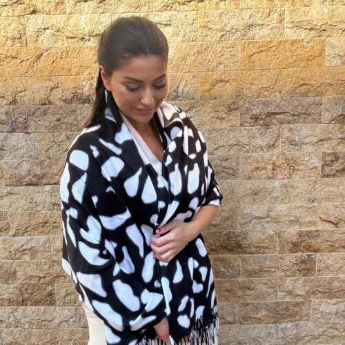 CALLY ΕΣΑΡΠΑ ΑΣΠΡΟΜΑΥΡΗ