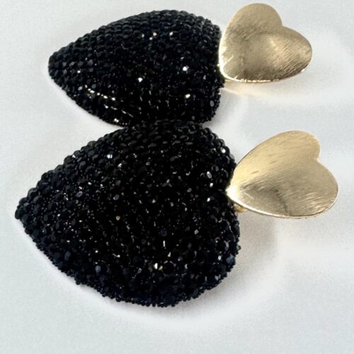 ANA ΜΑΥΡΑ ΣΚΟΥΛΑΡΙΚΙΑ