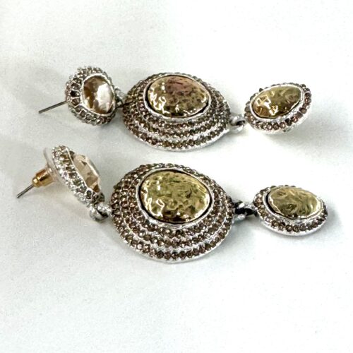 LIA ΧΡΥΣΑ ΣΚΟΥΛΑΡΙΚΙΑ