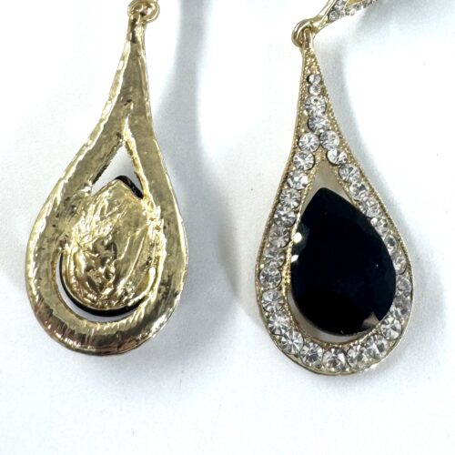 SIRA ΜΑΥΡΑ ΣΚΟΥΛΑΡΙΚΙΑ