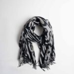 Aelia Γκρι Μαύρη Εσάρπα