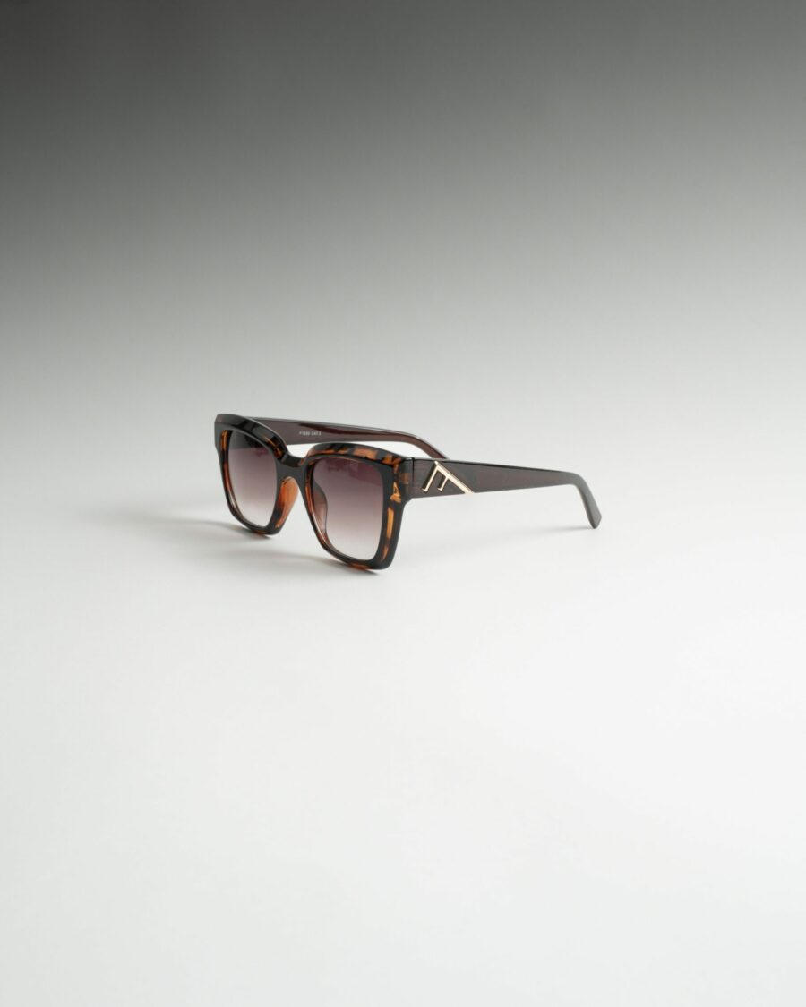 Elvira Καφέ Ταρταρούγα Γυαλιά Ηλίου