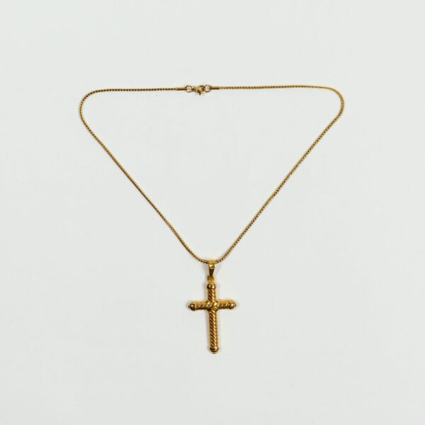 Vera Χρυσός Σταυρός