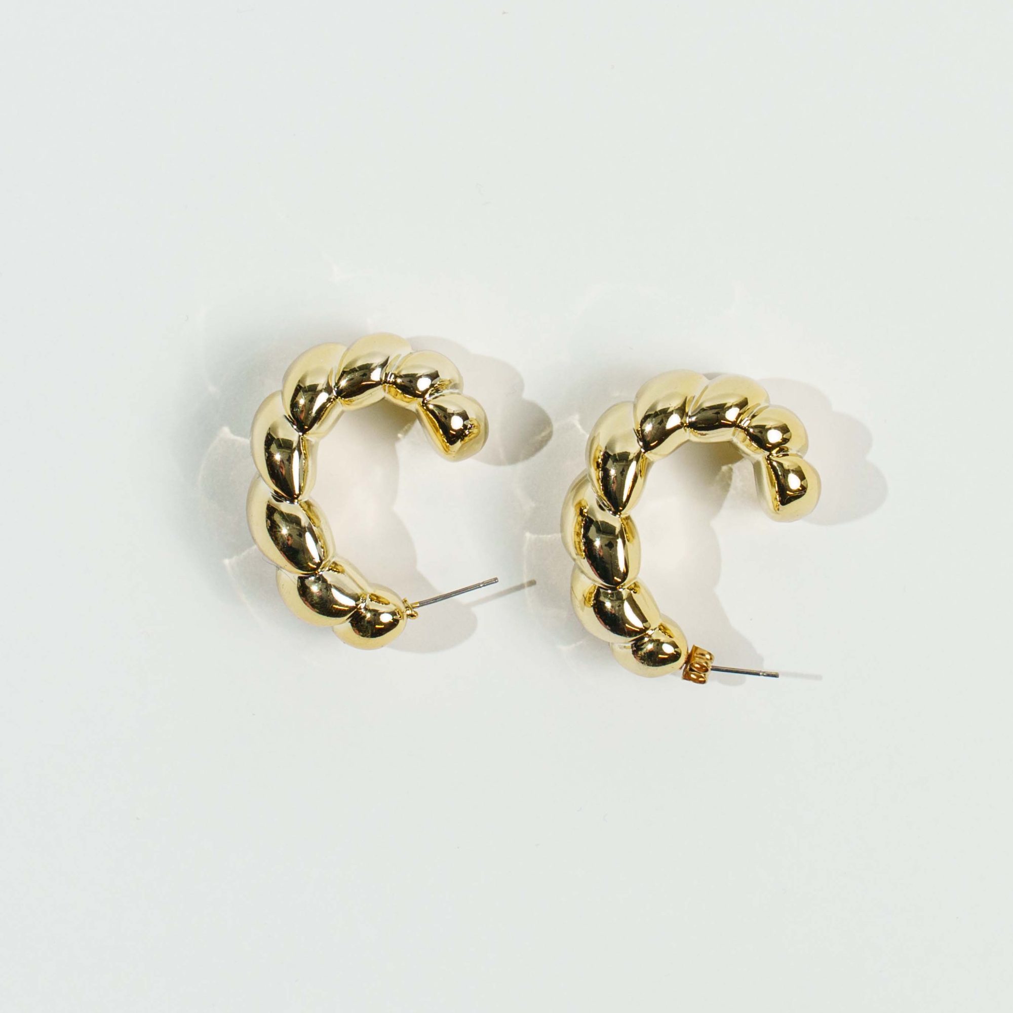 Christina Χρυσά Σκουλαρίκια