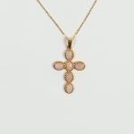 Kate Ροζ Σταυρός
