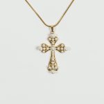 Kira Χρυσός Σταυρός