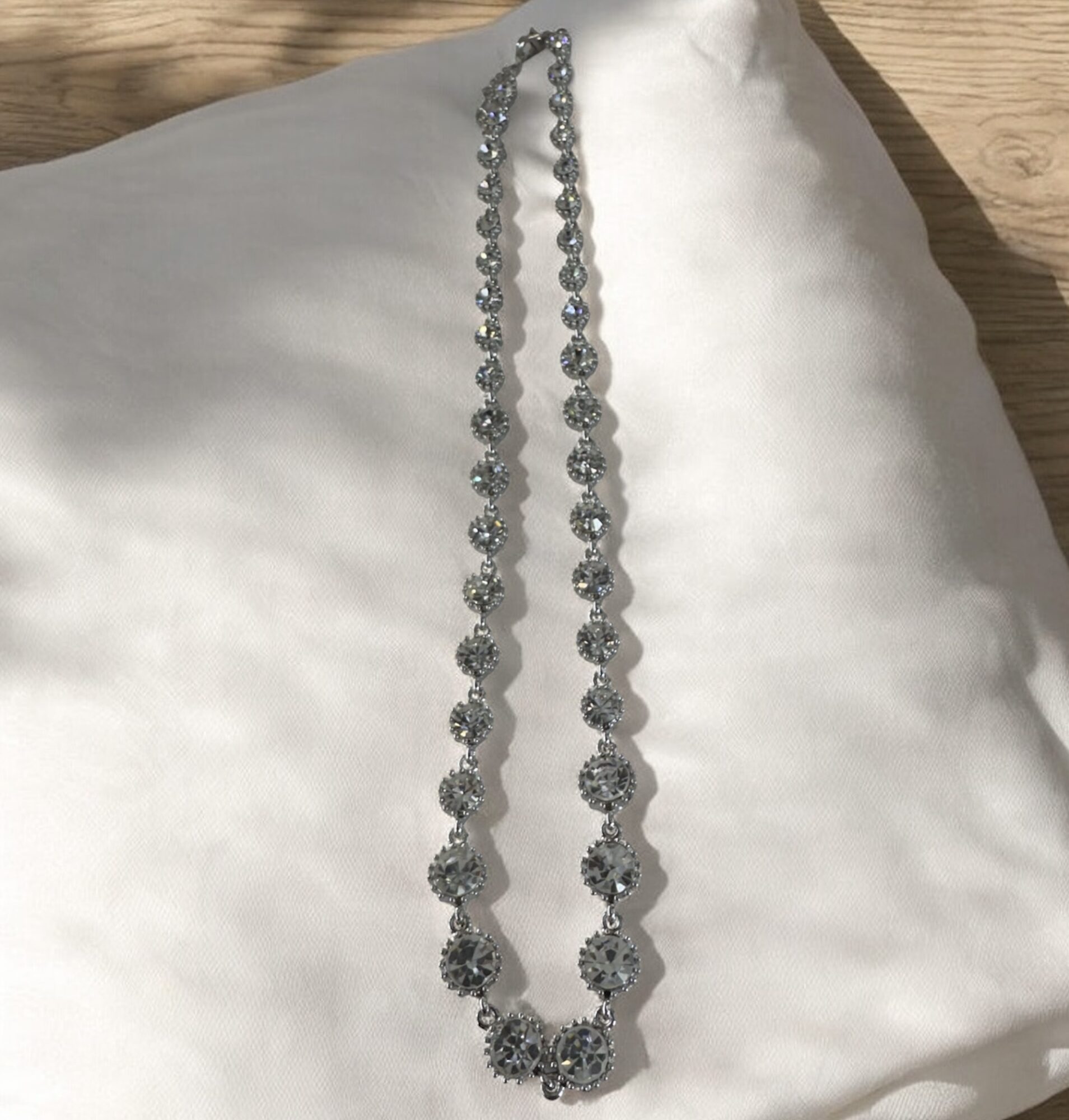 Asia Ασημί Κολιέ