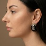 Diana Σκουλαρίκια χρυσά με μαύρη λεπτομέρεια